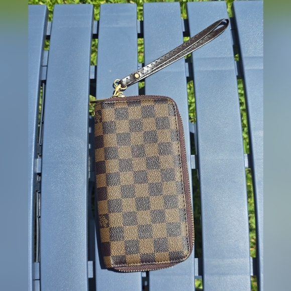 Louis Vuitton Checkered Brown Damier Ebene Wallet Women Double Zip Wrist Strap - Picture 5 of 14